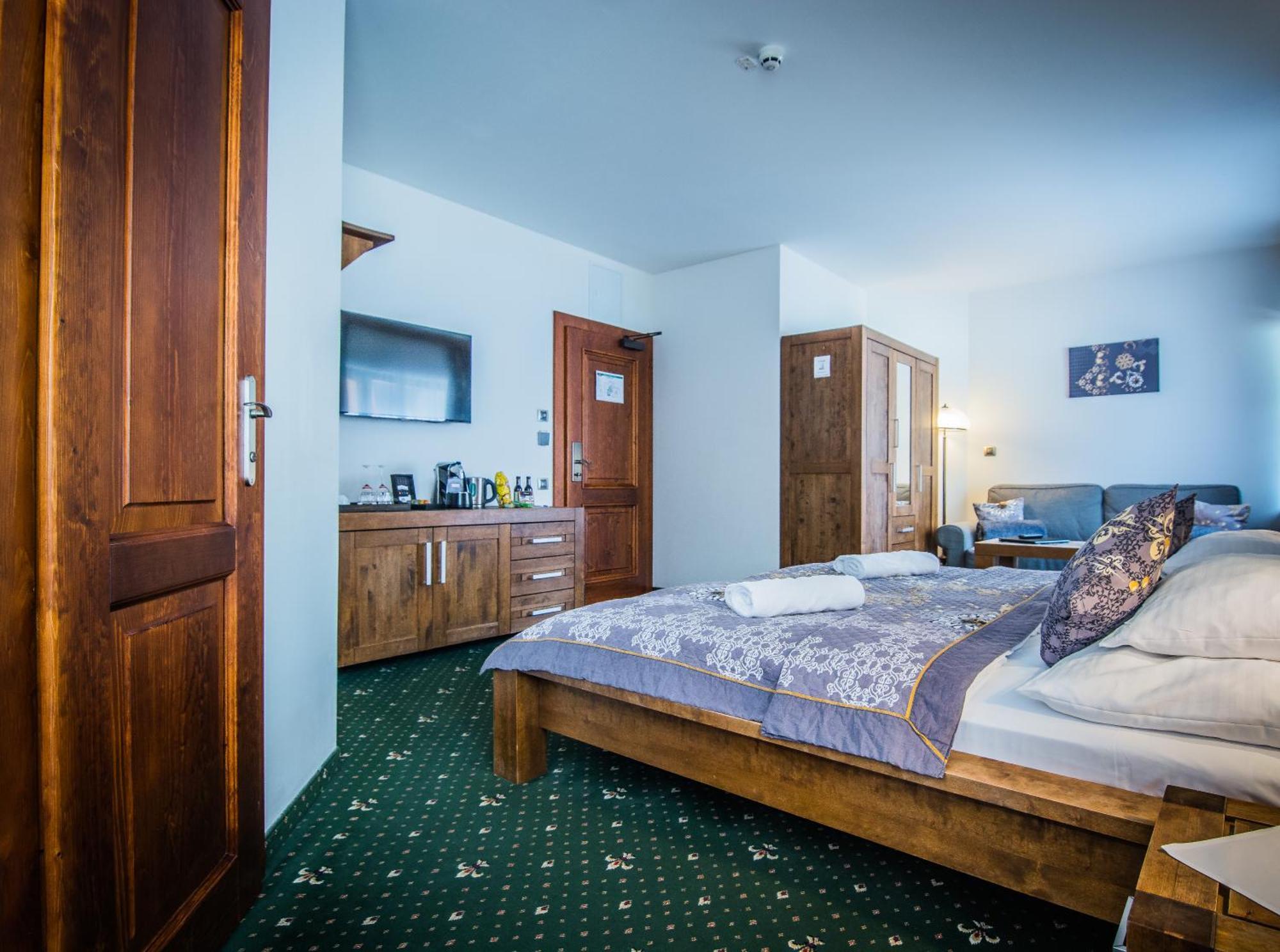 הַרָכוֹב Hotel Friuli מראה חיצוני תמונה