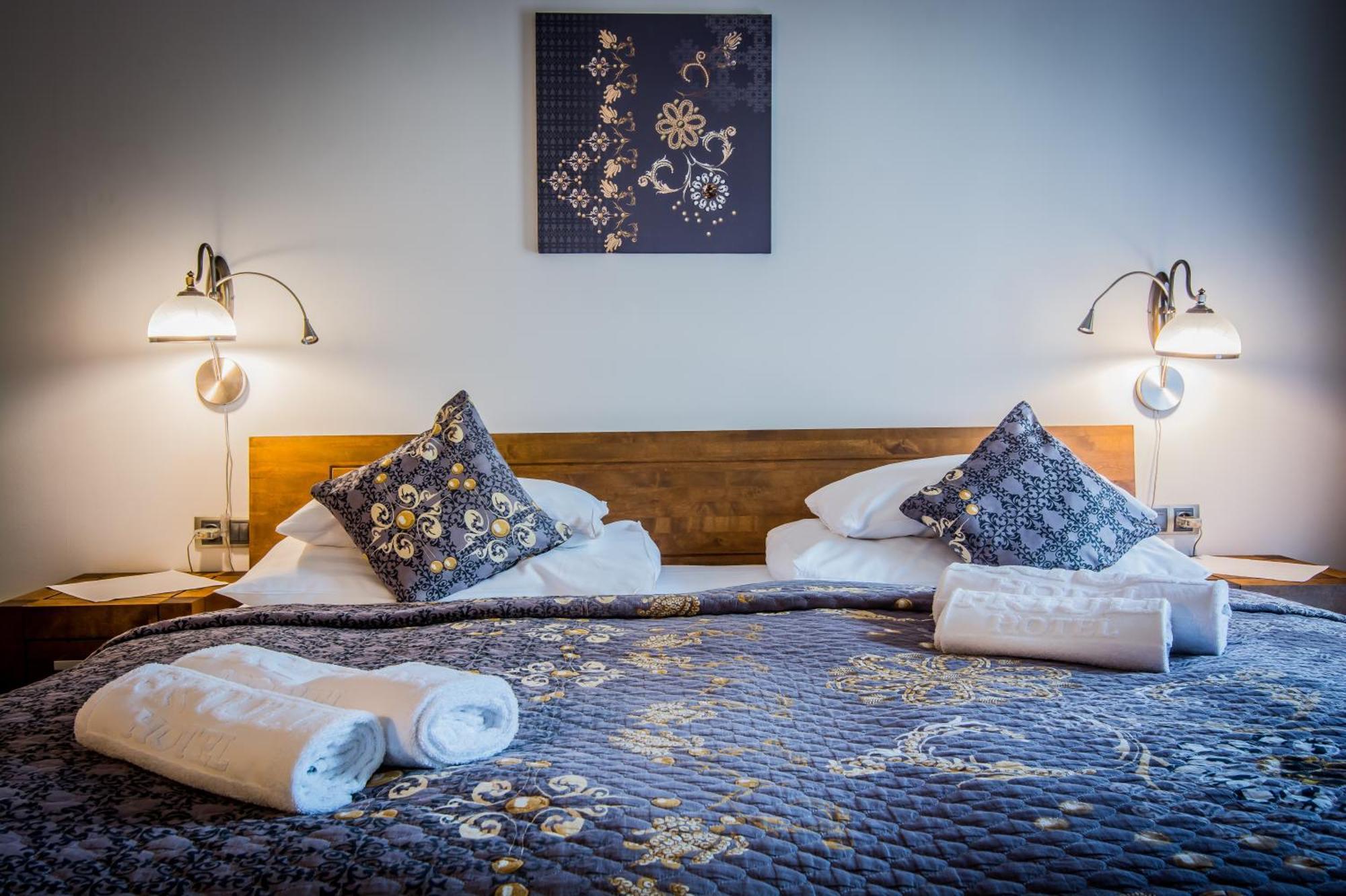 הַרָכוֹב Hotel Friuli מראה חיצוני תמונה