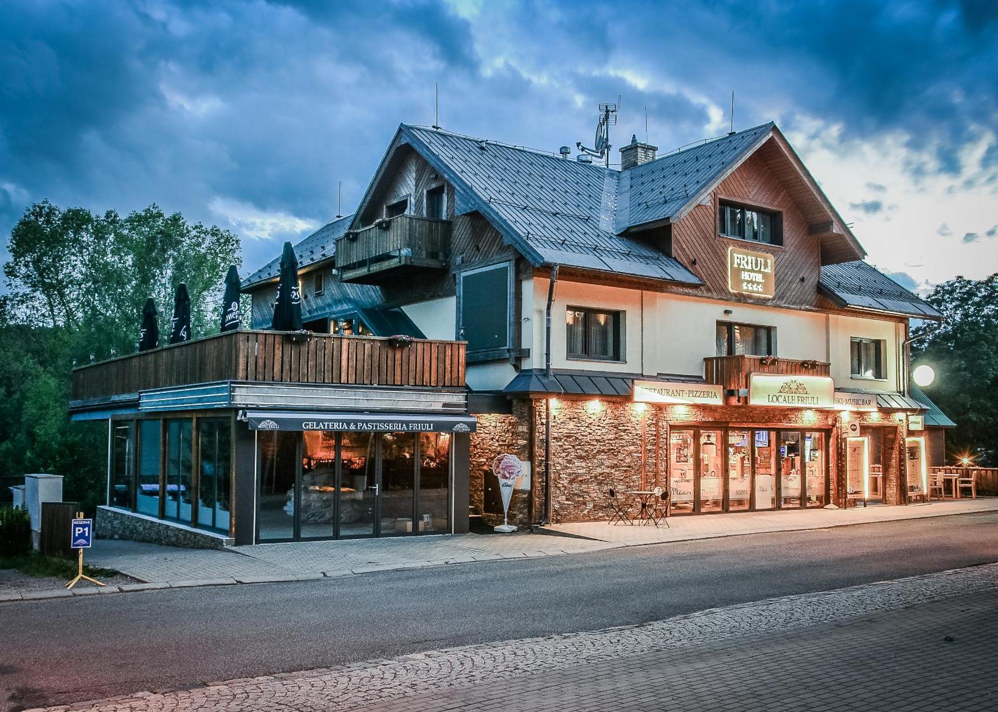 הַרָכוֹב Hotel Friuli מראה חיצוני תמונה